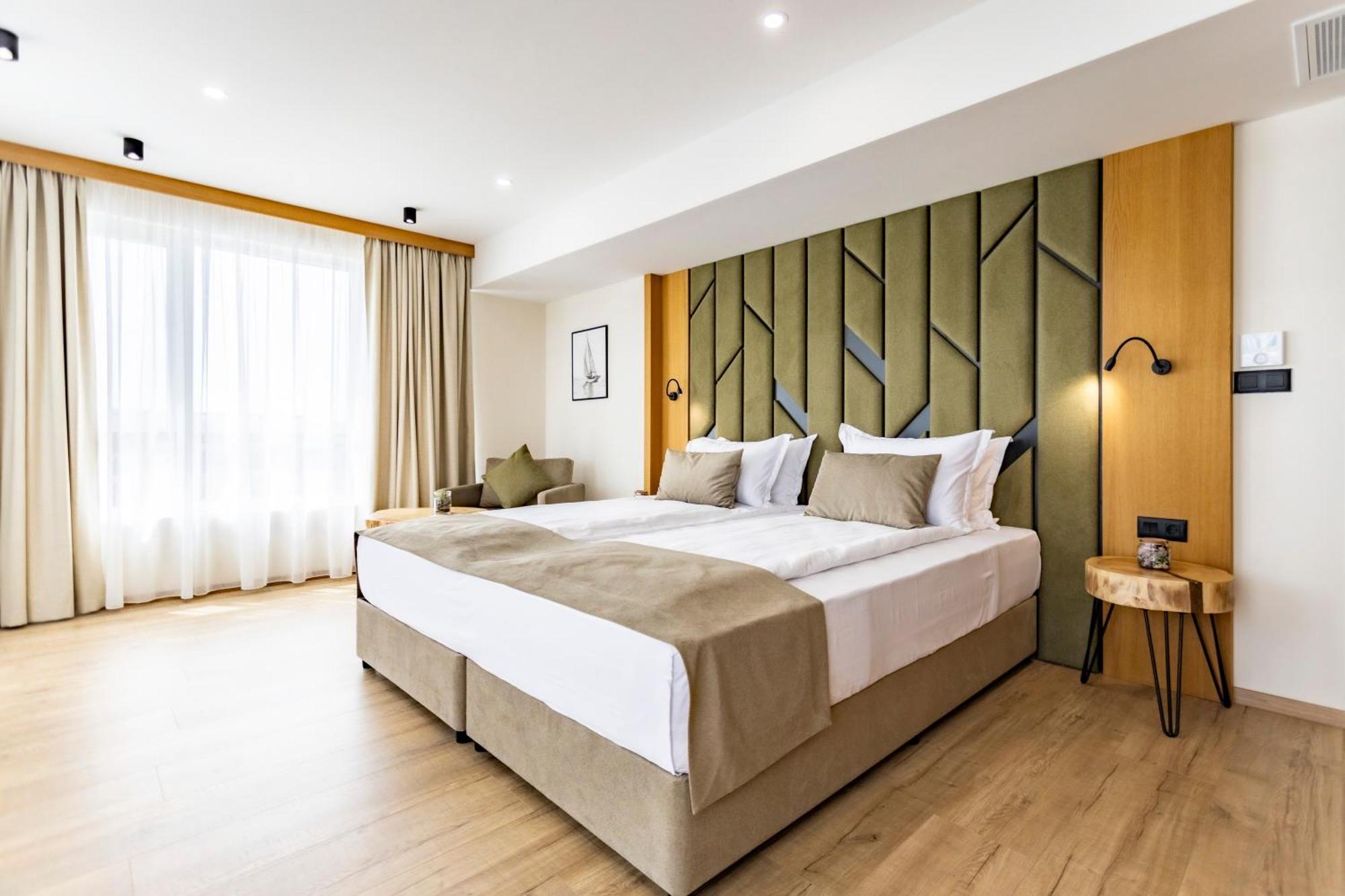 Natura All Seasons Boutique Hotel Burgas Stad Buitenkant foto