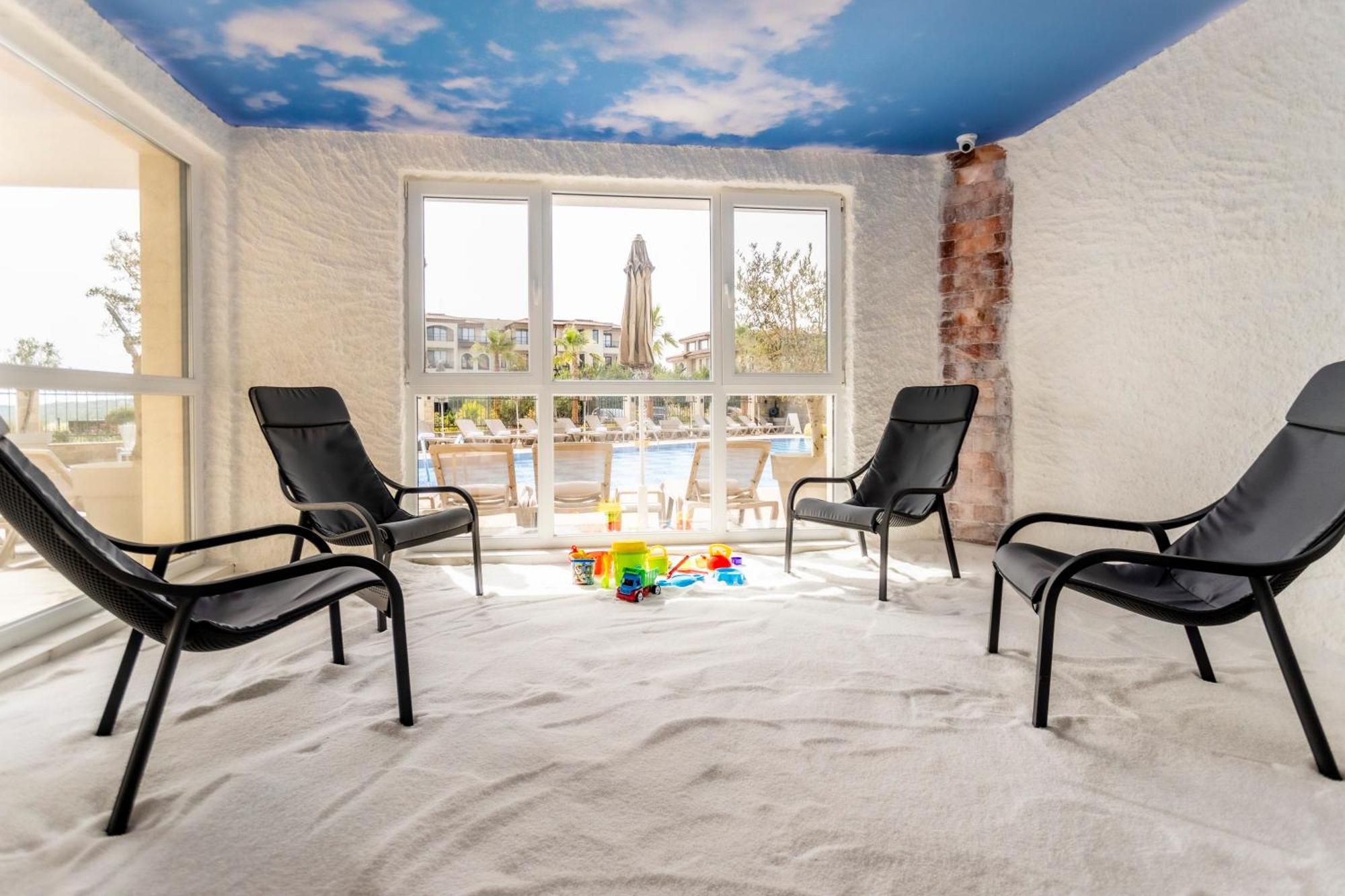 Natura All Seasons Boutique Hotel Burgas Stad Buitenkant foto