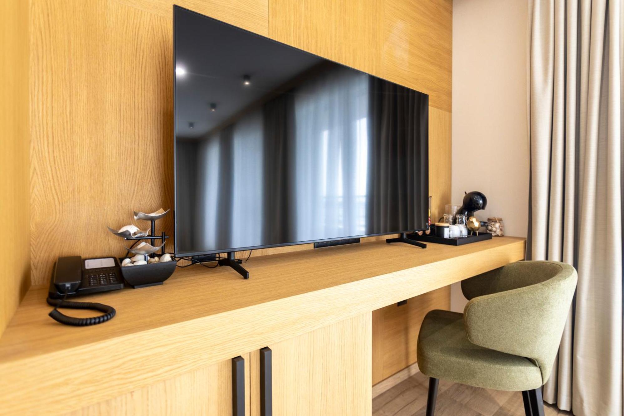 Natura All Seasons Boutique Hotel Burgas Stad Buitenkant foto