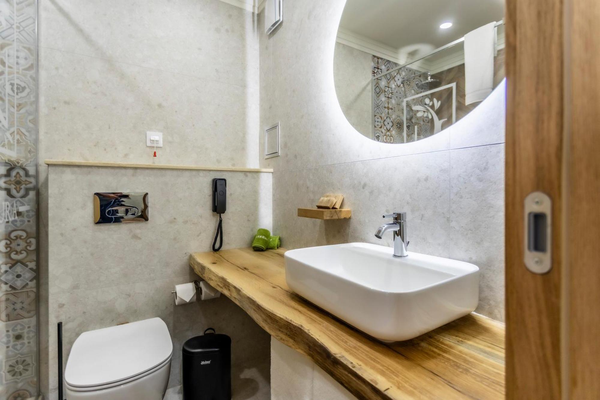Natura All Seasons Boutique Hotel Burgas Stad Buitenkant foto